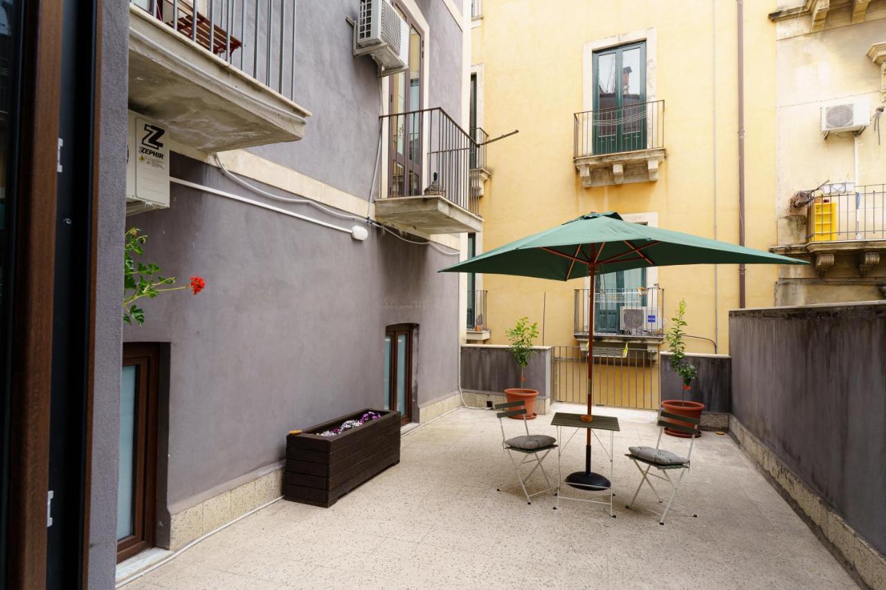 Casta Diva Holiday Rooms Catania Luaran gambar