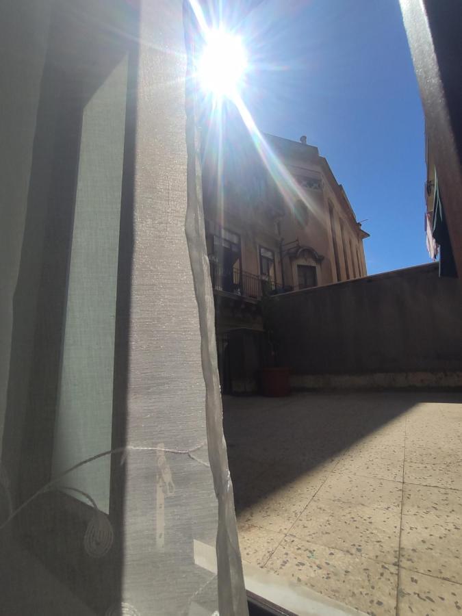 Casta Diva Holiday Rooms Catania Luaran gambar